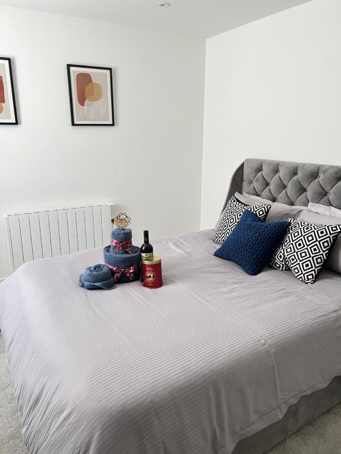 Lovely One Bed Duplex Flat บอร์นมัธ ภายนอก รูปภาพ